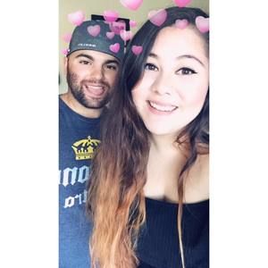 Meet your Posher, Carissa